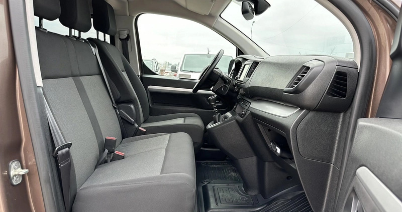 Toyota Proace Verso cena 142900 przebieg: 97502, rok produkcji 2021 z Bodzentyn małe 352